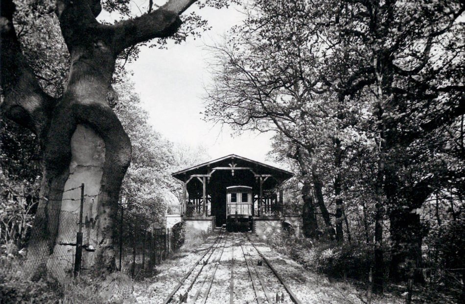 Historisches Bild der Nerobergbahn: Die Bergstation